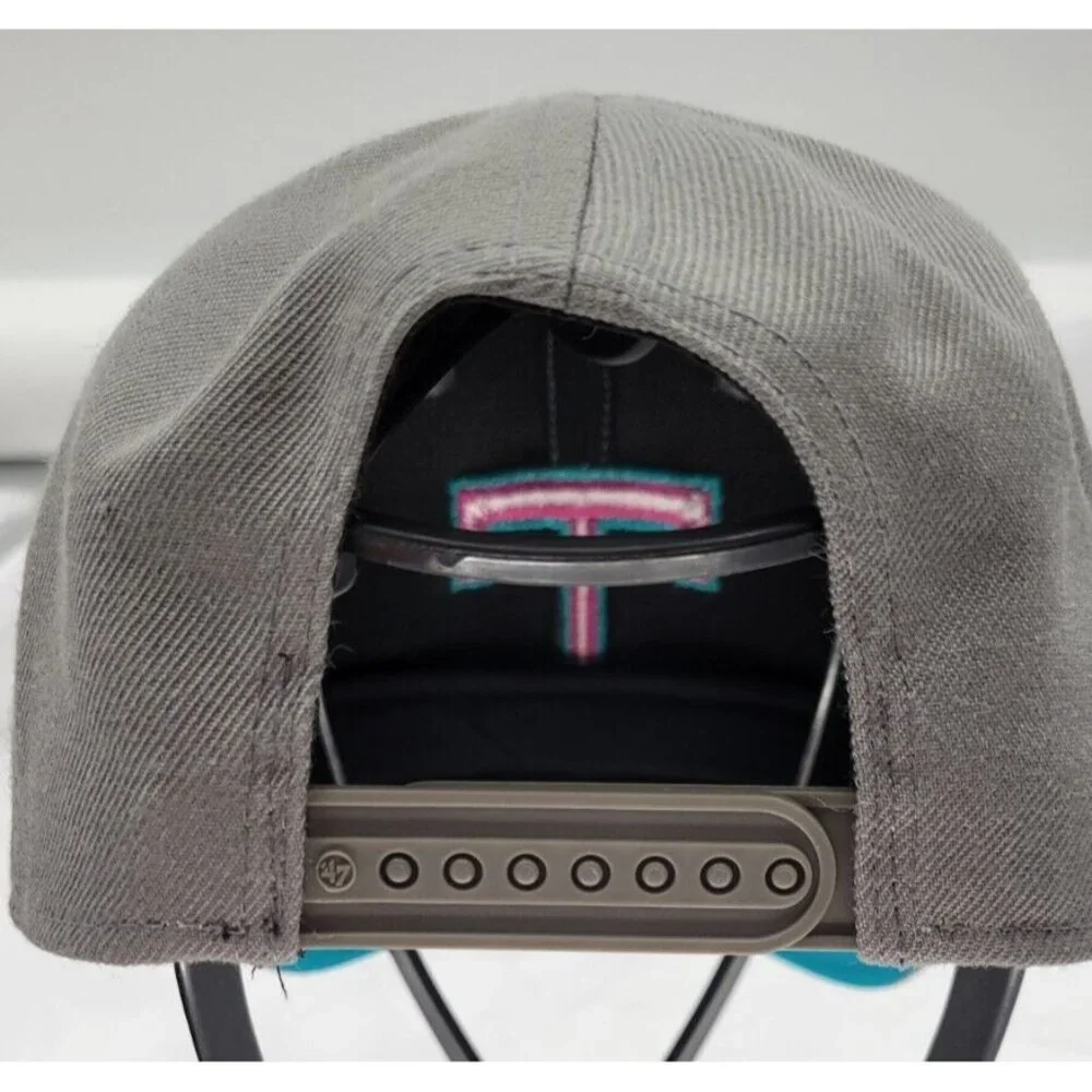 47‎ Brand Texas Rangers MVP One Size Gray,Teal And Magenta Side Patch Snapback
